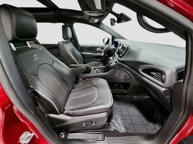 2025 Chrysler Pacifica Limited - Photo 26