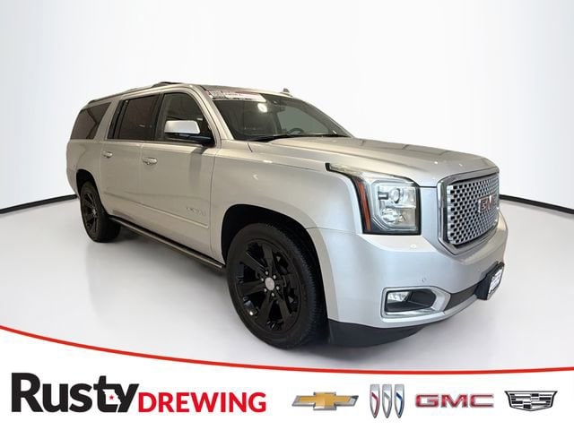 2016 GMC Yukon XL Denali's photo