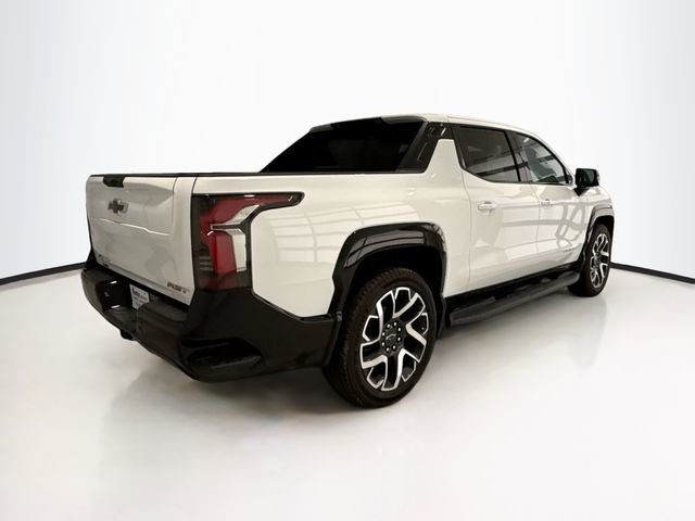 2025 Chevrolet Silverado EV RST - Photo 6