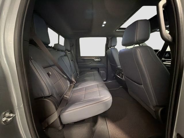 2024 Chevrolet Silverado 3500HD High Country - Photo 23