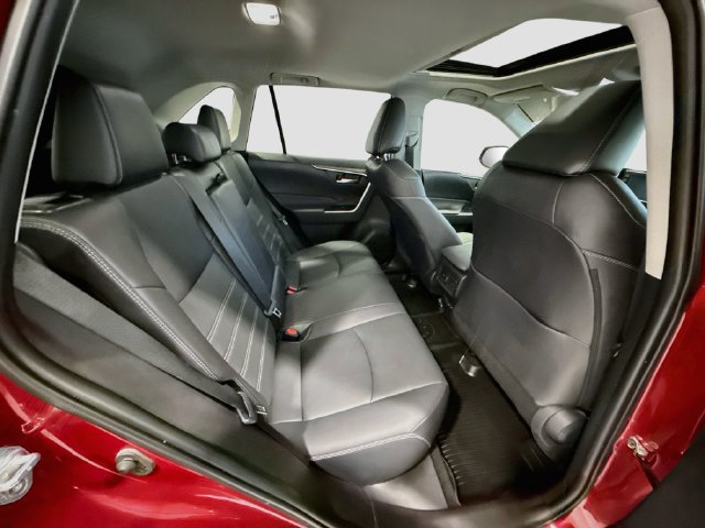 2022 Toyota RAV4 XLE Premium - Photo 23