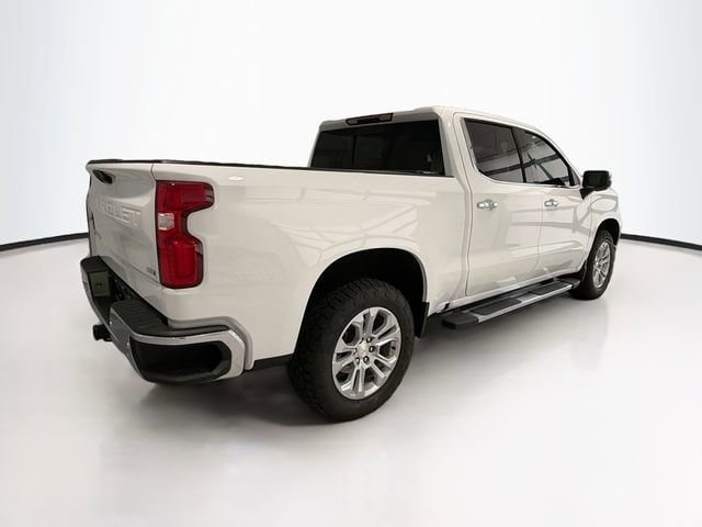 2026 Chevrolet Silverado 1500 LTZ - Photo 6