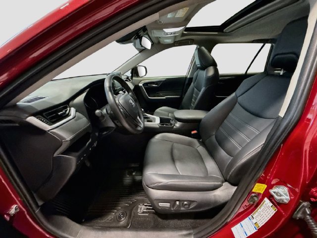 2022 Toyota RAV4 XLE Premium - Photo 18
