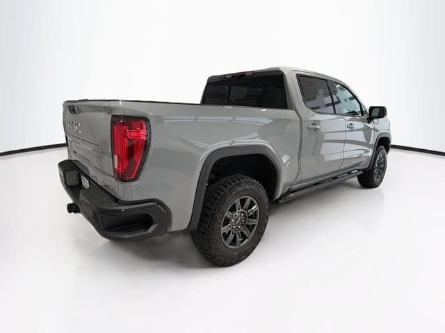 2024 GMC Sierra 1500 AT4X - Photo 7