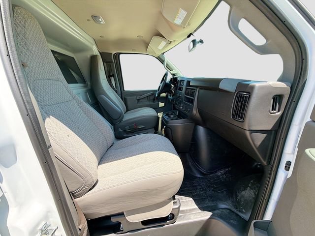 2026 Chevrolet Express Cargo Work Van - Photo 20