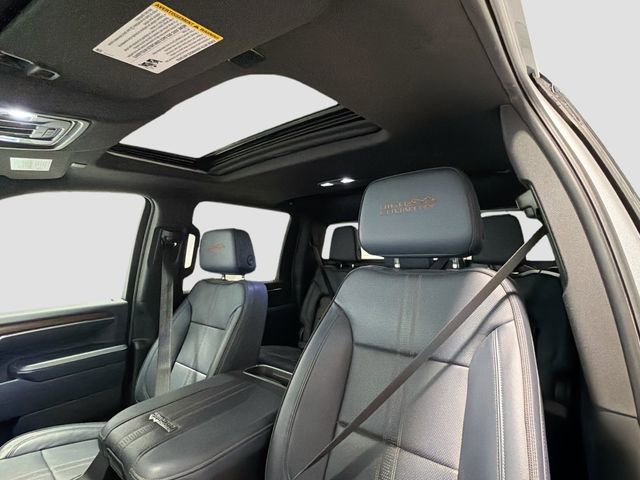 2024 Chevrolet Silverado 3500HD High Country - Photo 20