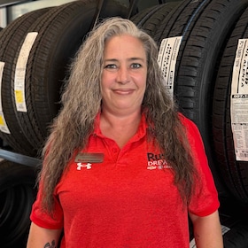 Staff member Jamie Sullivan from ID_b8de6f9ec7bc