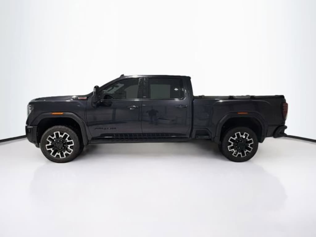 Used 2024 GMC Sierra 2500 HD AT4 Truck Crew Cab