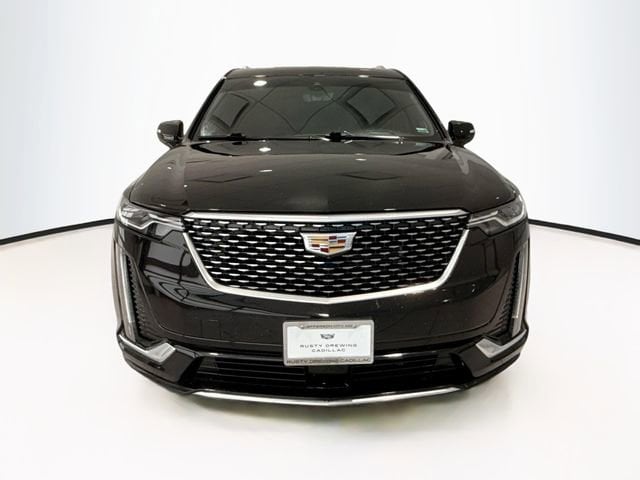 Used 2021 Cadillac XT6 Premium Luxury with VIN 1GYKPDRS2MZ119387 for sale in Jefferson City, MO