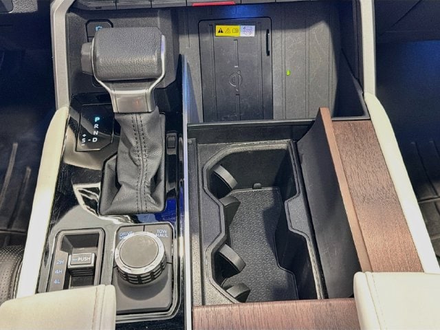 2024 Toyota Sequoia Capstone - Photo 15