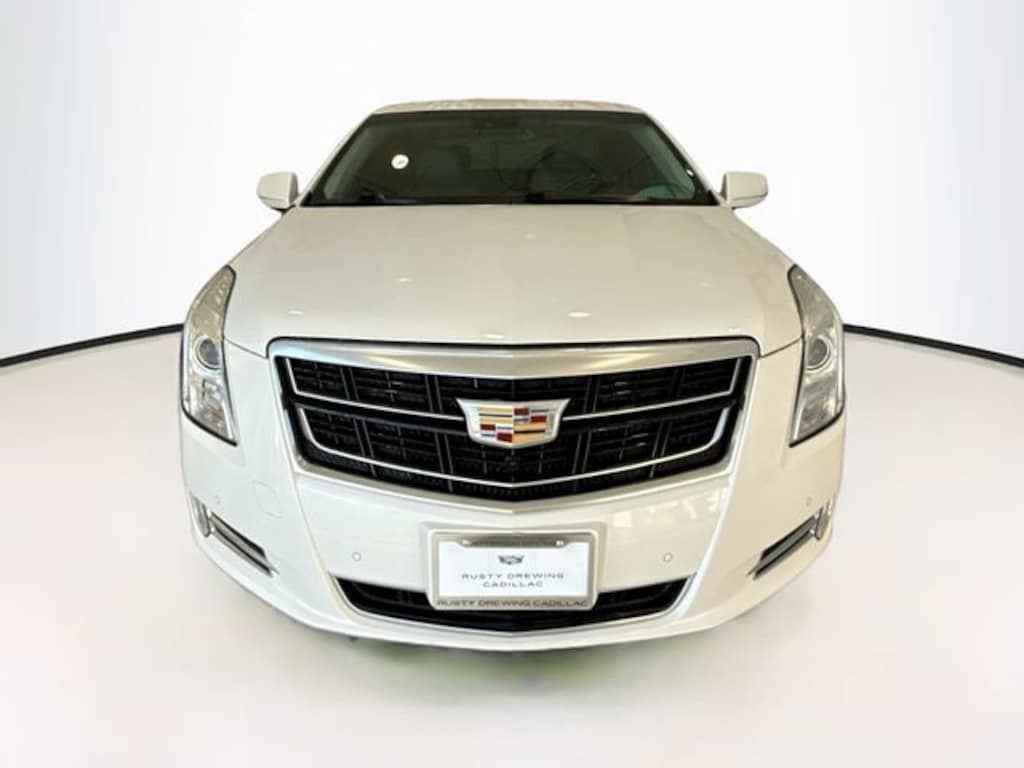 Used 2017 CADILLAC XTS Luxury Sedan