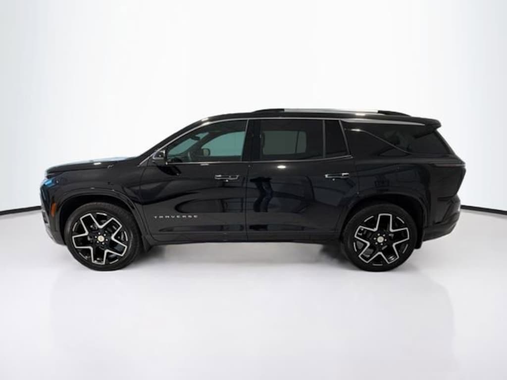 Used 2026 Chevrolet Traverse High Country SUV