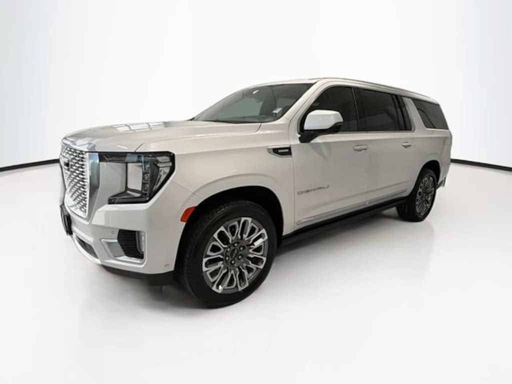 Used 2024 GMC Yukon XL Denali SUV