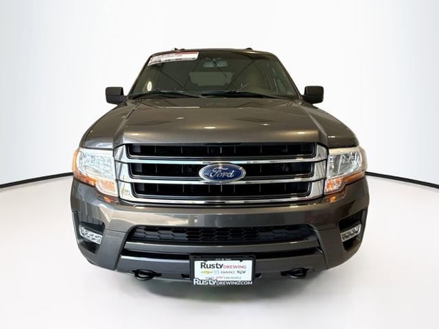 Used 2017 Ford Expedition XLT with VIN 1FMJU1JT6HEA58776 for sale in Jefferson City, MO