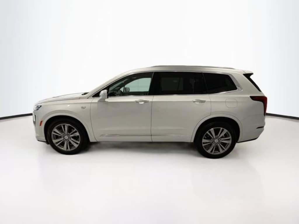 Used 2024 CADILLAC XT6 Premium Luxury SUV