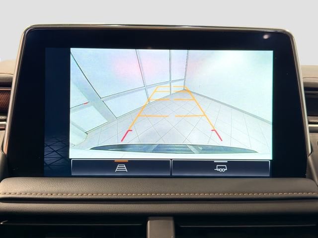2023 GMC Yukon AT4 - Photo 14