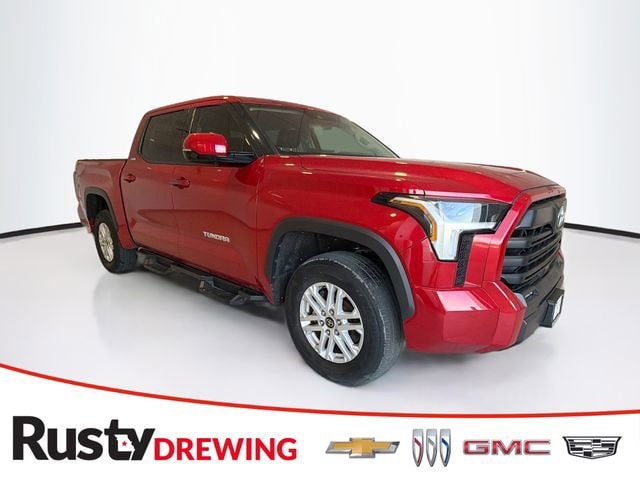 2022 Toyota Tundra SR5's photo