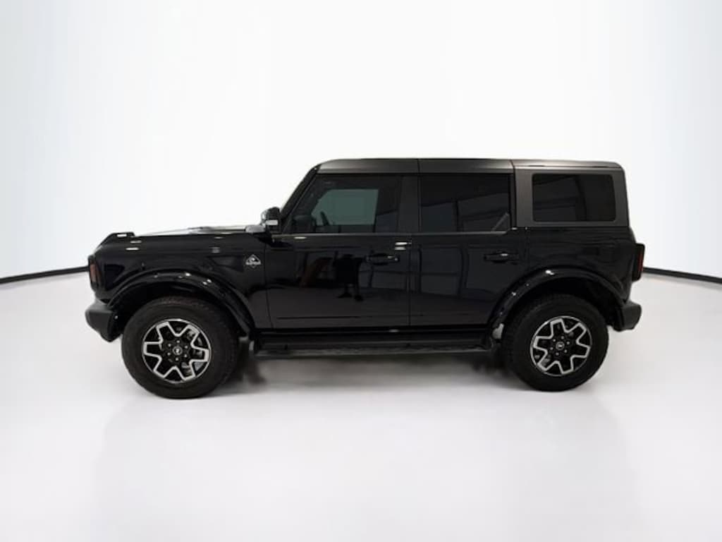 Used 2025 Ford Bronco Outer Banks SUV