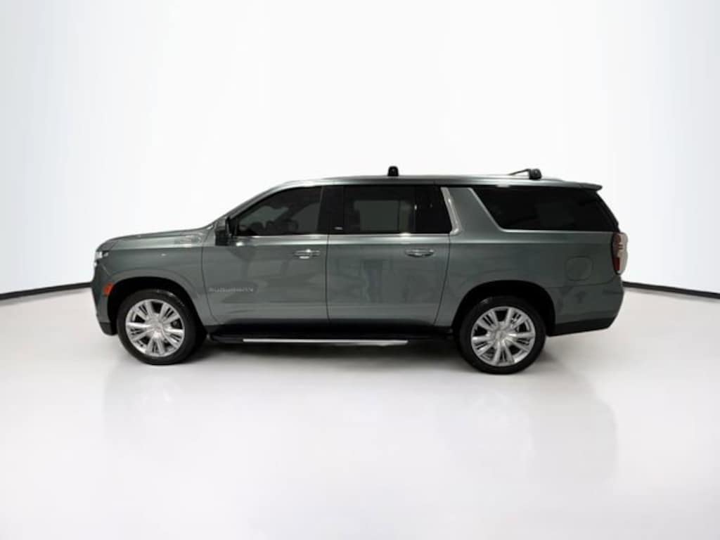 Used 2023 Chevrolet Suburban High Country SUV