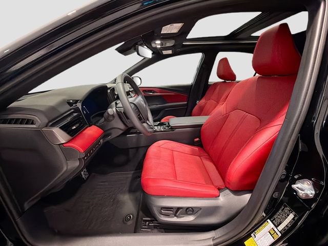 2026 Toyota Camry XSE - Photo 18