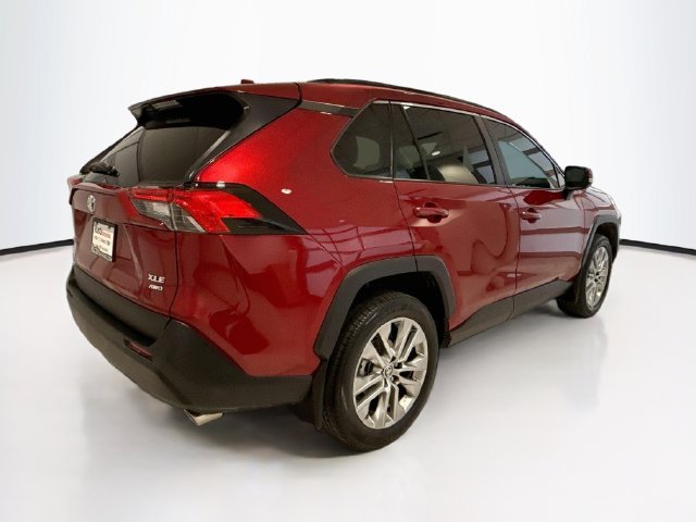 2022 Toyota RAV4 XLE Premium - Photo 7