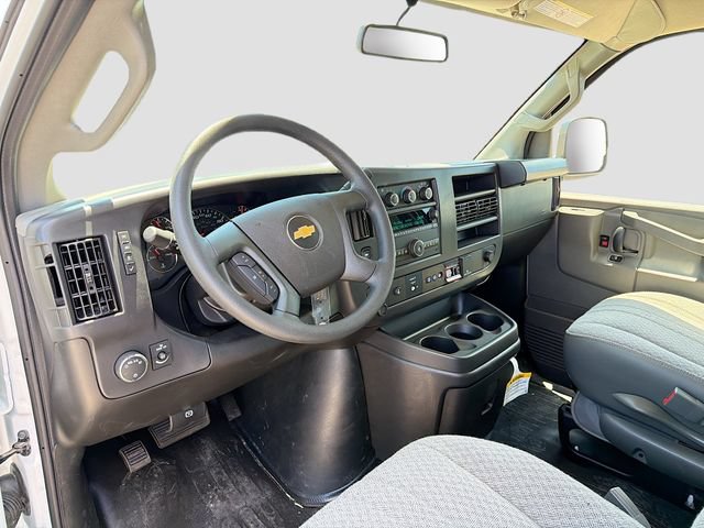 2026 Chevrolet Express Cargo Work Van - Photo 9