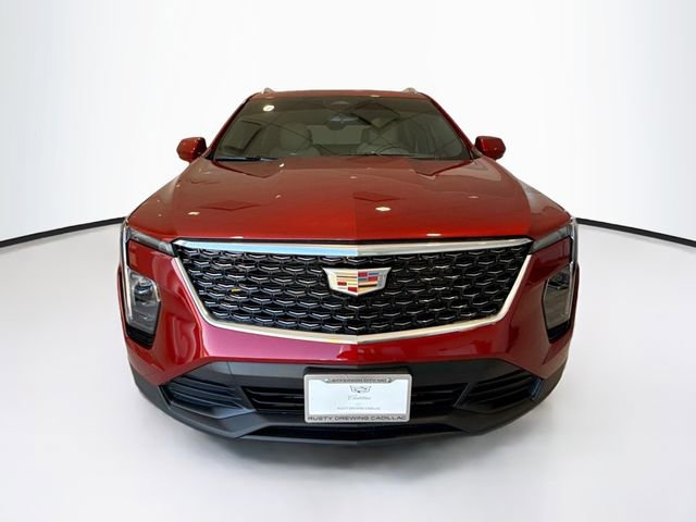 2024 Cadillac XT4 Luxury photo 2