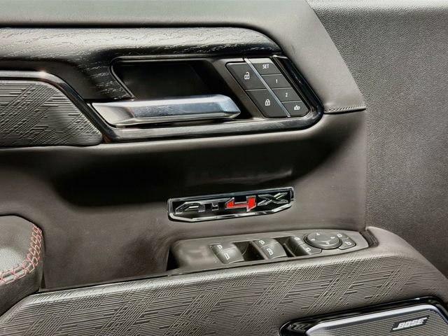 2024 GMC Sierra 1500 AT4X - Photo 17