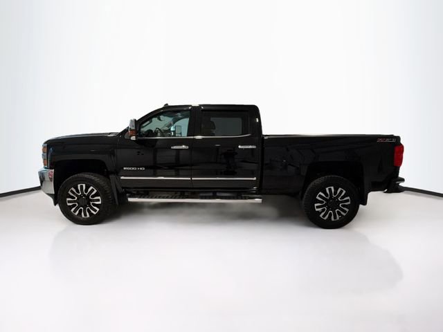 2015 Chevrolet Silverado 2500HD LTZ photo 4
