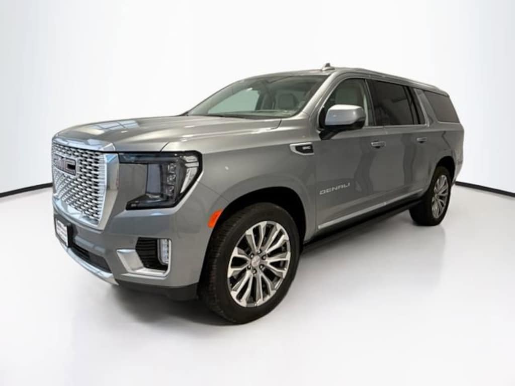 Used 2023 GMC Yukon XL Denali SUV