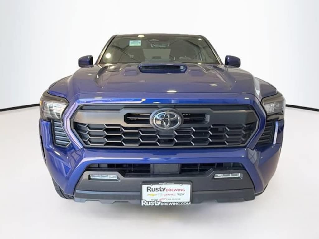 Used 2025 Toyota Tacoma 4WD SR Truck Double Cab