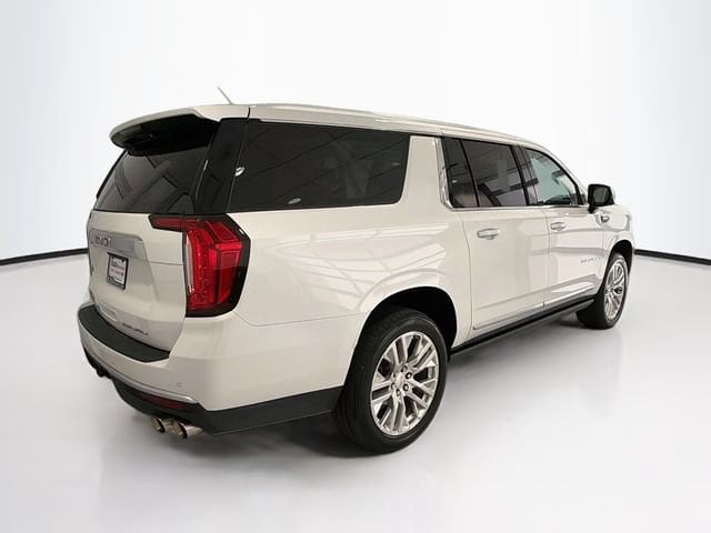 2021 GMC Yukon XL Denali - Photo 6