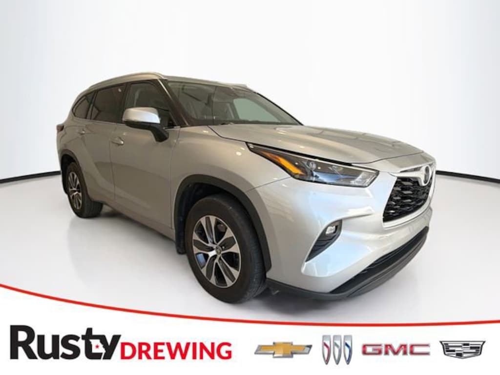 Used 2024 Toyota Highlander XLE SUV