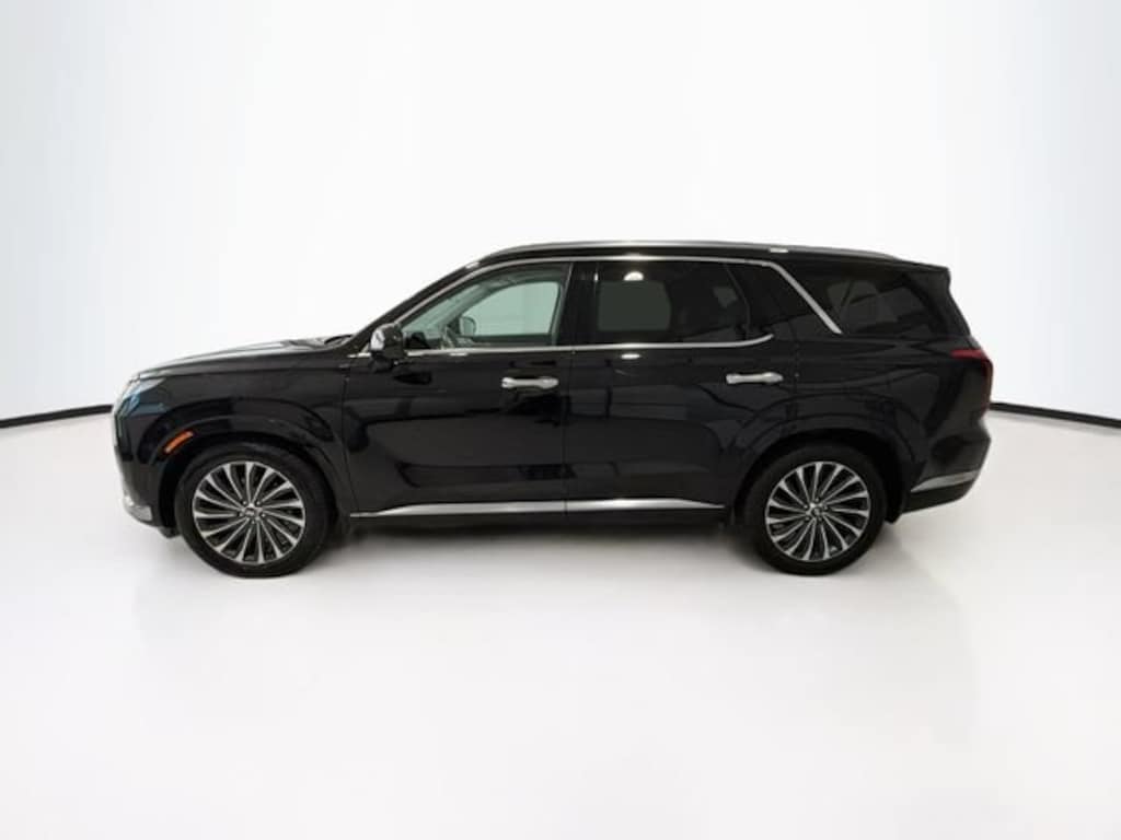 Used 2024 Hyundai Palisade Calligraphy SUV