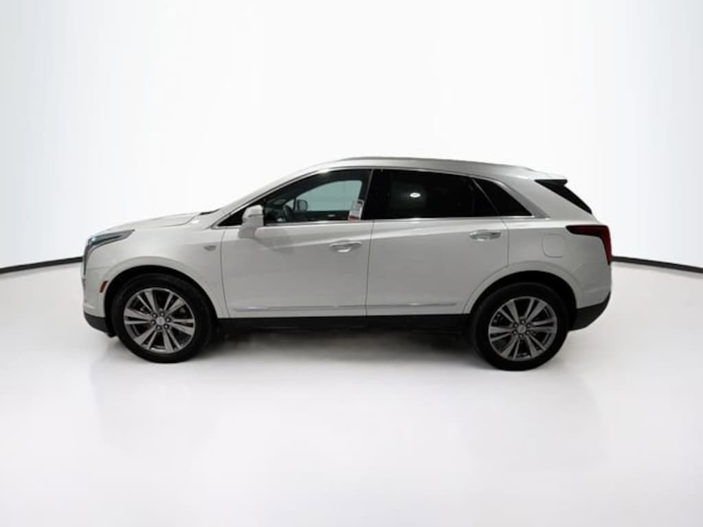 Used 2025 CADILLAC XT5 Premium Luxury SUV