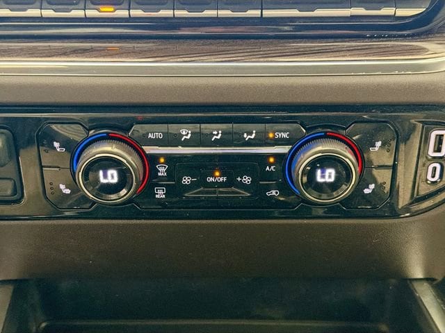 2024 Chevrolet Silverado 1500 RST - Photo 15