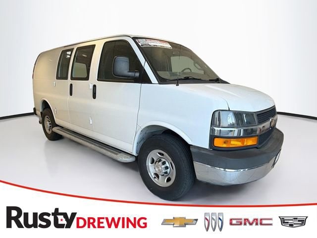 2022 Chevrolet Express Cargo Work Van's photo