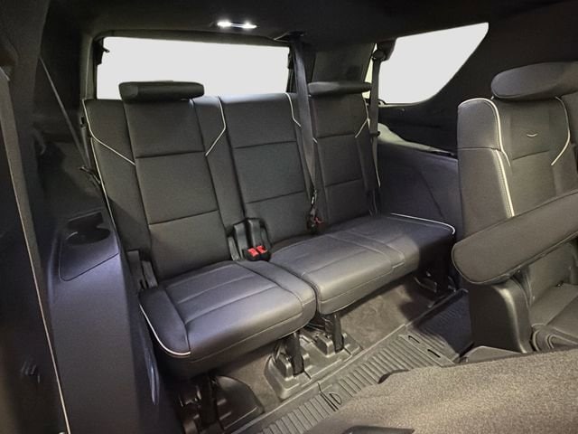 2023 Cadillac Escalade Premium Luxury - Photo 25