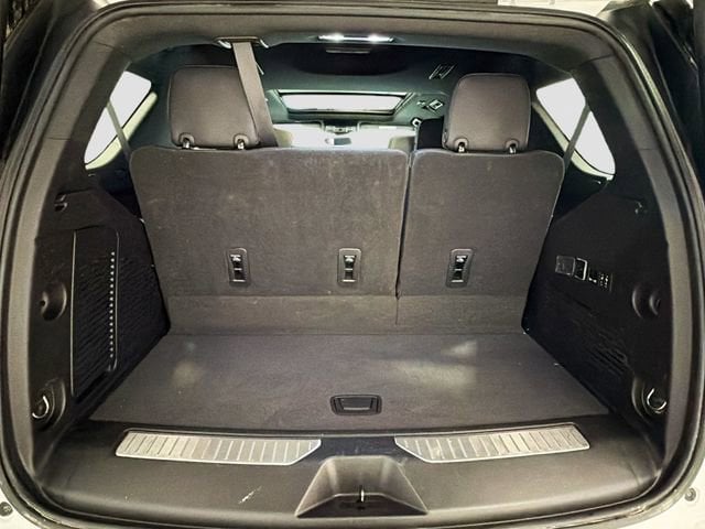 2023 GMC Yukon AT4 - Photo 25