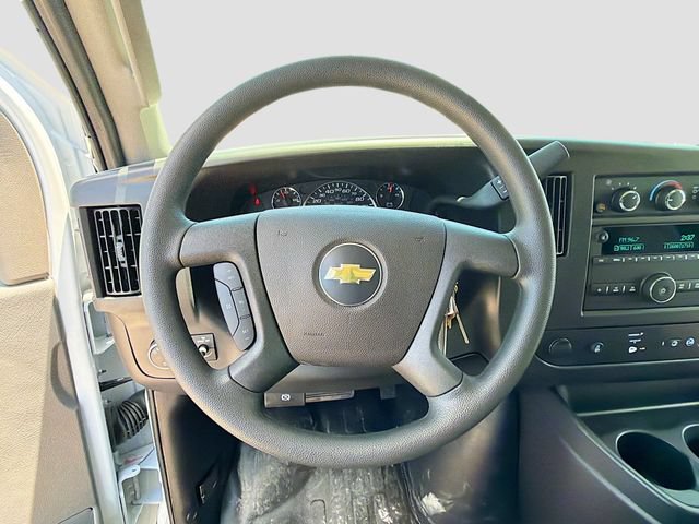 2026 Chevrolet Express Cargo Work Van - Photo 10