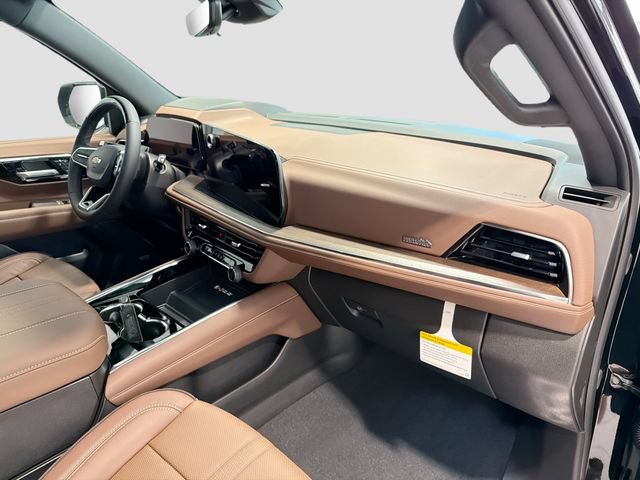 2026 Chevrolet Suburban High Country - Photo 28
