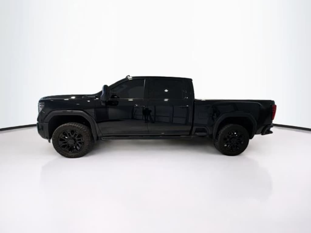 Used 2025 GMC Sierra 2500 HD Denali Ultimate Truck Crew Cab