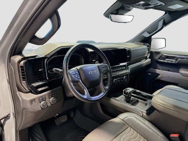2024 Chevrolet Silverado 1500 ZR2 - Photo 9