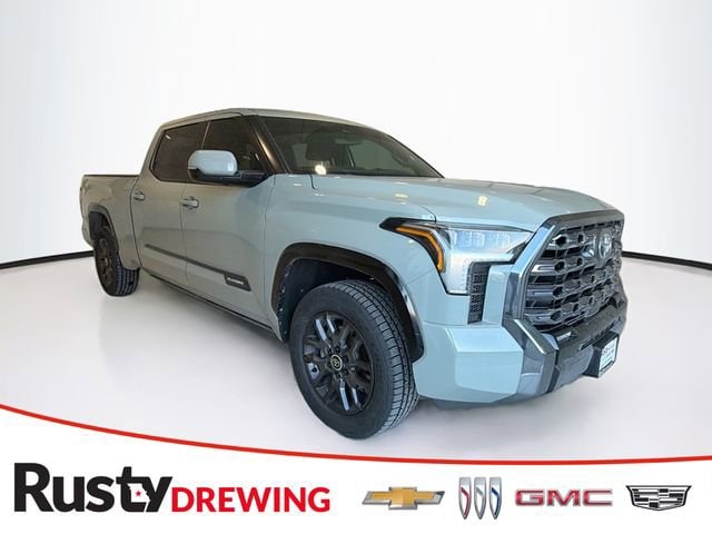 2024 Toyota Tundra Platinum's photo