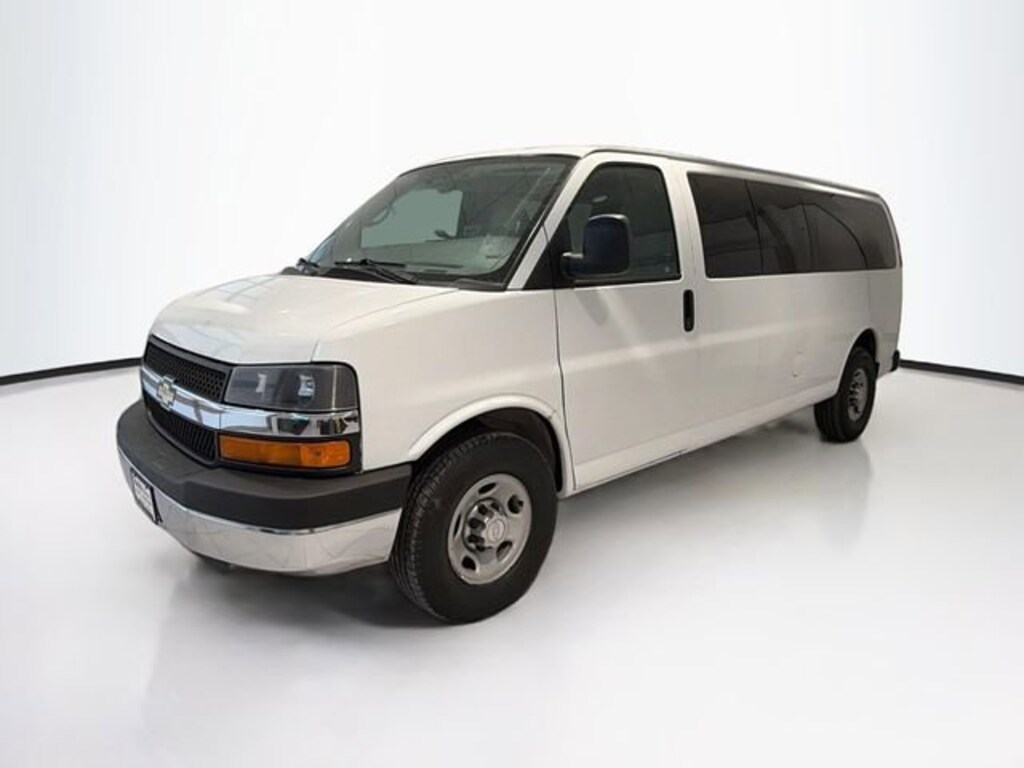 Used 2015 Chevrolet Express Passenger LT RWD 3500 155 LT w/1LT