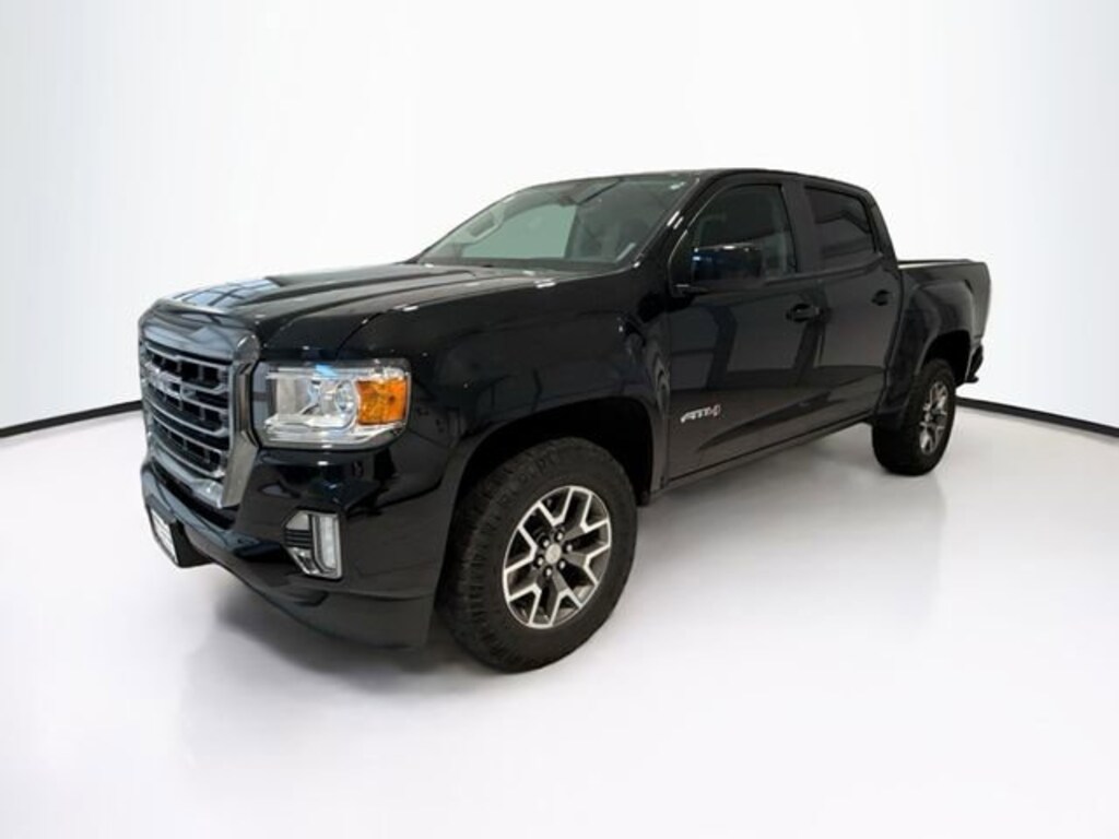 Used 2022 GMC Canyon 4WD AT4 w/Leather 4WD Crew Cab 128 AT4 w/Leather