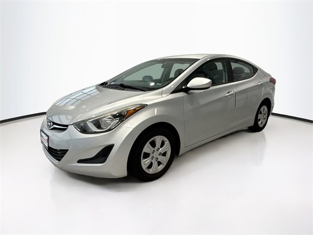 2016 Hyundai Elantra SE photo 3