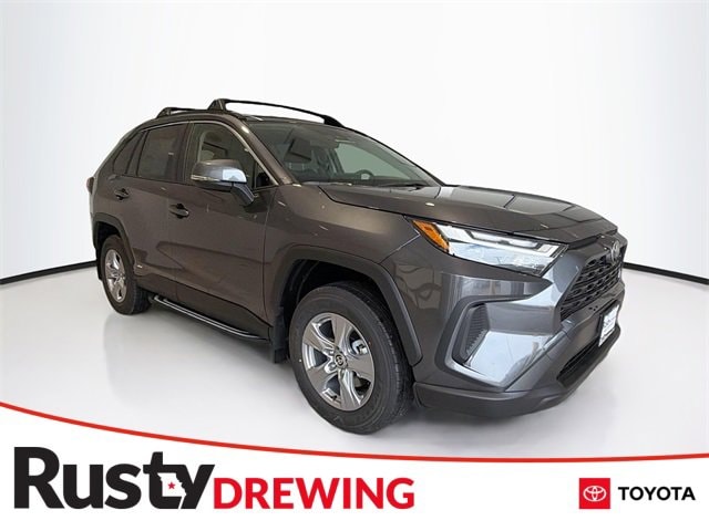2025 Toyota RAV4 XLE's photo