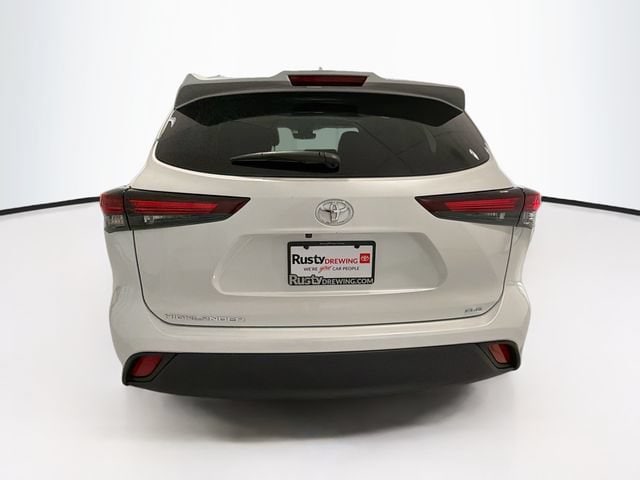 2025 Toyota Highlander 5