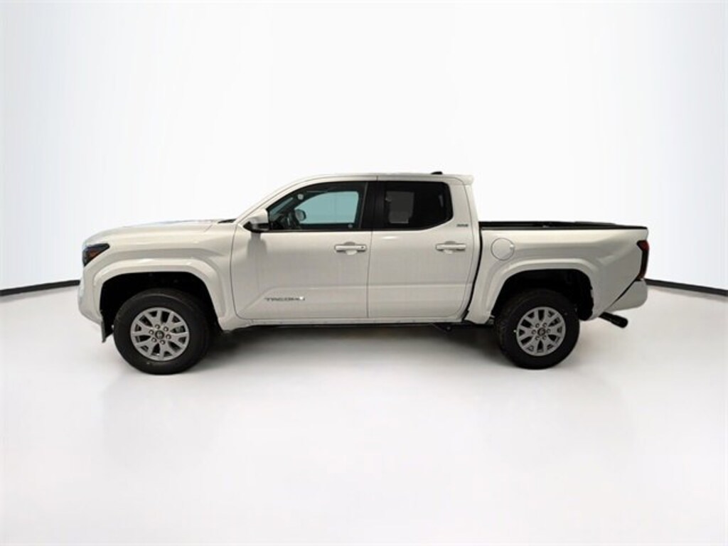 New 2025 Toyota Tacoma SR5 4X4 DOUBLE CAB